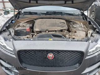2018 Jaguar F-Pace 25t Prestige with VIN SADCK2FX4JA351050, listed as a IAAI auction lot 41554865 with 107,341 mi miles and . Bid and sale history available at DreamBid. Image 10.