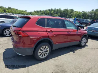 2018 Volkswagen Tiguan S z VIN 3VV0B7AX5JM209488, wystawiony jako Copart lot #61195035 z przebiegiem Nie podano mil oraz Szkoda całkowita • Salvage title. Historia ofert i sprzedaży dostępna na DreamBid. Obrazek 3.
