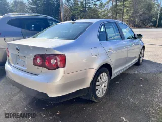2010 Volkswagen Jetta Sedan Limited with VIN 3VWRZ7AJ0AM053614, listed as a Copart auction lot 54429245 with 148,988 mi miles and Clean Title. Bid and sale history available at carsss.com. Image 4.