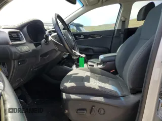 2017 Kia Sorento LX с VIN 5XYPGDA54HG293032, выставлен на аукционе Copart как лот 57272025 с пробегом 113 701 миль миль и Списание • Salvage title. История ставок и продаж доступна на DreamBid. Изображение 7.