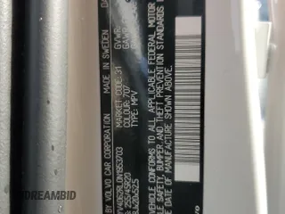 2022 Volvo XC60 Inscription с VIN YV4062RL0N1953703, выставлен на аукционе Copart как лот 58579595 с пробегом 20 397 миль миль и На запчасти • Non repairable. История ставок и продаж доступна на DreamBid. Изображение 13.