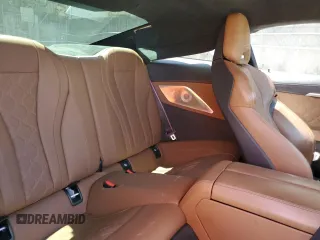 2022 BMW M8 Competition z VIN WBSAE0C06NCH19837, wystawiony jako Copart lot #56768815 z przebiegiem 27 088 mil mil oraz Szkoda całkowita • Salvage title. Historia ofert i sprzedaży dostępna na DreamBid. Obrazek 10.