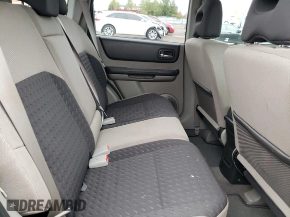 2006 Nissan X-Trail XE z VIN JN8BT08V66W208927, wystawiony jako Copart lot #72816124 z przebiegiem 57 647 mil mil oraz Czysty tytuł • Clean title. Historia ofert i sprzedaży dostępna na DreamBid. Obrazek 11.