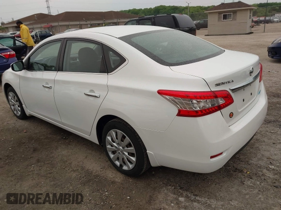 2014 Nissan Sentra SR z VIN 3N1AB7AP1EL646194, wystawiony jako IAAI lot #42393110 z przebiegiem 160 656 mil mil oraz . Historia ofert i sprzedaży dostępna na DreamBid. Obrazek 3.