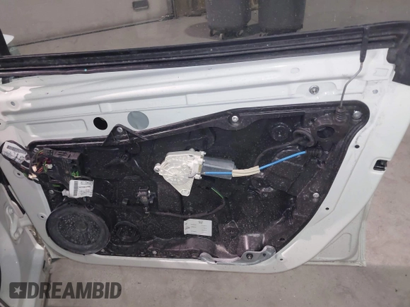 2015 Mercedes-Benz CLA 250 with VIN WDDSJ4GB7FN211542, listed as a IAAI auction lot 41239584 with 108,433 mi miles and . Bid and sale history available at DreamBid. Image 21.