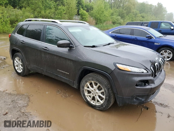 2016 Jeep Cherokee Latitude z VIN 1C4PJMCB0GW163707, wystawiony jako Copart lot #57449945 z przebiegiem 181 382 mil mil oraz Czysty tytuł • Clean title. Historia ofert i sprzedaży dostępna na DreamBid. Obrazek 4.