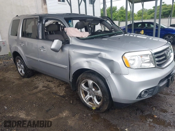 2013 Honda Pilot EX-L with VIN 5FNYF4H52DB056747, listed as a IAAI auction lot 42373409 with Not provided miles and . Bid and sale history available at DreamBid. Image 1.