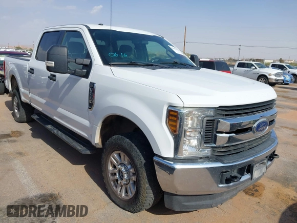 2019 Ford F-250 XL with VIN 1FT7W2B65KED74071, listed as a IAAI auction lot 42505692 with 197,880 mi miles and . Bid and sale history available at DreamBid. Image 1.