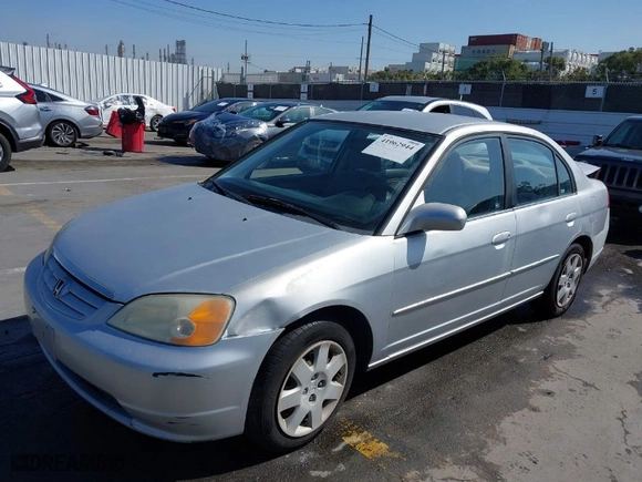 2002 Honda Civic LX with VIN 2HGES16502H546063, listed as a IAAI auction lot 41962944 with NaN miles. Bid and sale history available at carsss.com. Image 2.