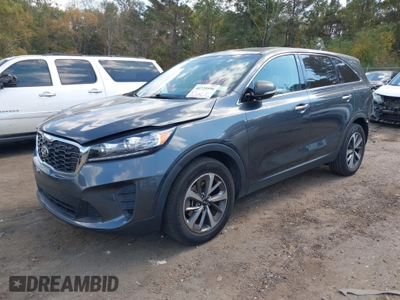2020 Kia Sorento LX V6 with VIN 5XYPG4A57LG680747, listed as a IAAI auction lot 40729596 with 108,559 mi miles. Bid and sale history available at carsss.com. Image 17.