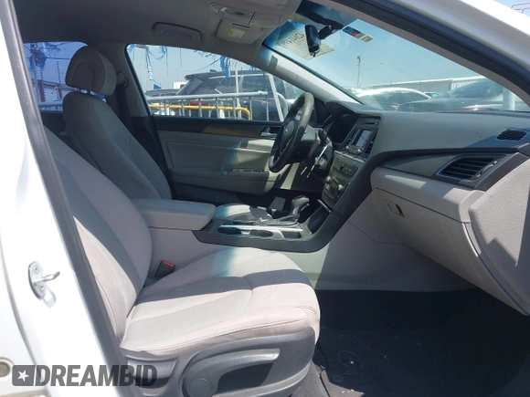 2015 Hyundai Sonata 2.4L Sport with VIN 5NPE34AF5FH094086, listed as a IAAI auction lot 42041499 with 228,527 mi miles. Bid and sale history available at carsss.com. Image 5.