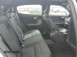 2023 Polestar 2 z VIN YSMED3KA4PL133228, wystawiony jako Copart lot #72020304 z przebiegiem 63 428 mil mil oraz Czysty tytuł • Clean title. Historia ofert i sprzedaży dostępna na DreamBid. Obrazek 10.
