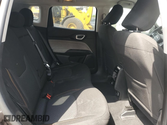 2022 Jeep Compass Sport с VIN 3C4NJDAB9NT144165, выставлен на аукционе Copart как лот 51423775 с пробегом 18 482 миль миль и Чистый • Clean title. История ставок и продаж доступна на DreamBid. Изображение 11.