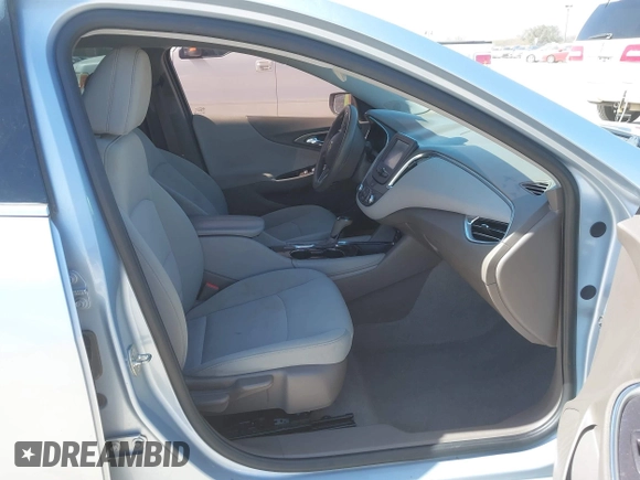 2018 Chevrolet Malibu LT z VIN 1G1ZD5ST3JF187113, wystawiony jako IAAI lot #41687674 z przebiegiem 191 616 mil mil oraz . Historia ofert i sprzedaży dostępna na DreamBid. Obrazek 5.
