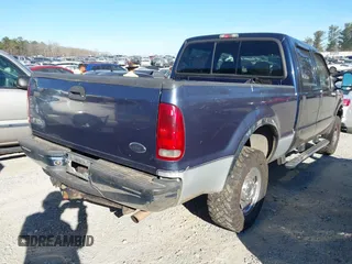 2007 Ford Super Duty F-250 XL with VIN 1FTSW21557EA28421, listed as a IAAI auction lot 41691667 with 142,551 mi miles. Bid and sale history available at carsss.com. Image 4.