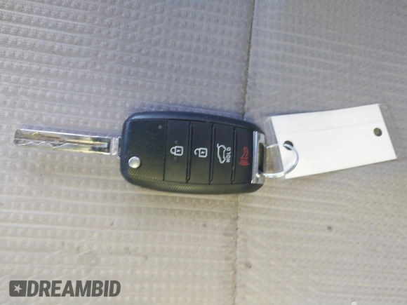 2019 Kia Sedona L with VIN KNDMA5C11K6539162, listed as a IAAI auction lot 41150477 with 76,847 mi miles. Bid and sale history available at carsss.com. Image 11.