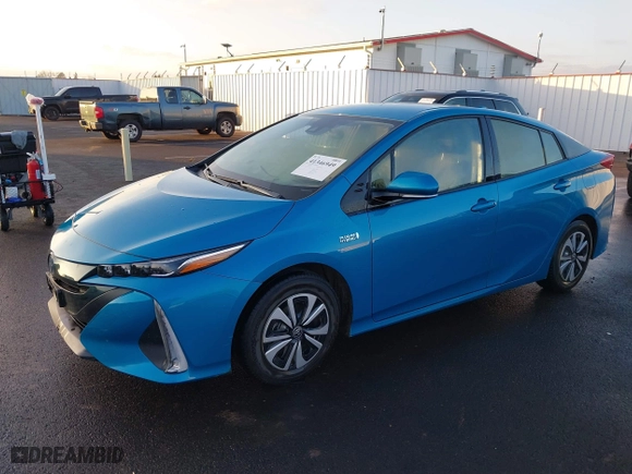 2017 Toyota Prius Prime Plus with VIN JTDKARFP2H3037687, listed as a IAAI auction lot 41346949 with NaN miles. Bid and sale history available at carsss.com. Image 18.