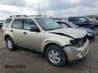 2011 Ford Escape XLT with VIN 1FMCU0D7XBKA06187, listed as a Copart auction lot 54012475 with 61,719 mi miles and Clean Title. Bid and sale history available at carsss.com. Image 4.