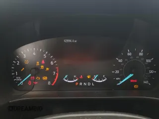 2020 Ford Escape SE z VIN 1FMCU0G61LUA83989, wystawiony jako Copart lot #53801744 z przebiegiem 42 894 mil mil oraz Nie do naprawy • Non repairable. Historia ofert i sprzedaży dostępna na DreamBid. Obrazek 9.