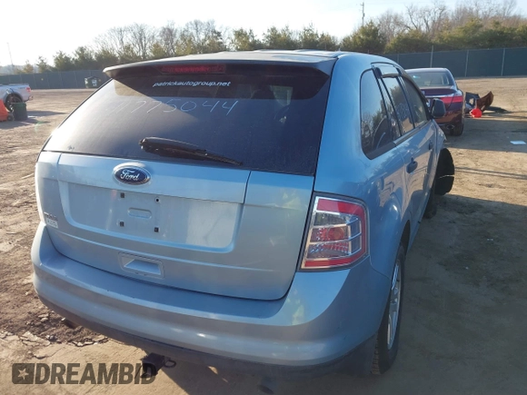 2008 Ford Edge SE with VIN 2FMDK36C38BA09909, listed as a IAAI auction lot 41775044 with 212,002 mi miles. Bid and sale history available at carsss.com. Image 4.