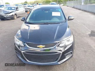 2020 Chevrolet Sonic LT z VIN 1G1JD5SB5L4106602, wystawiony jako IAAI lot #42159240 z przebiegiem 74 339 mil mil oraz . Historia ofert i sprzedaży dostępna na DreamBid. Obrazek 12.