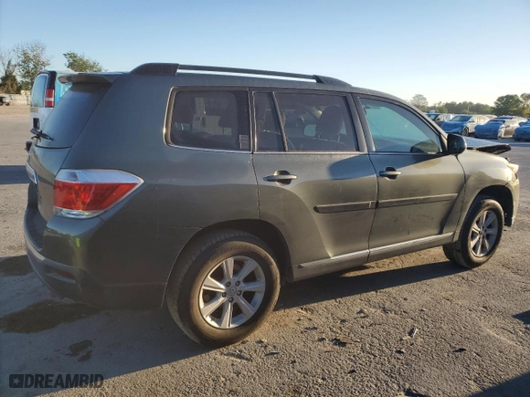 2013 Toyota Highlander with VIN 5TDZA3EH9DS039158, listed as a Copart auction lot 49694305 with 160,802 mi miles and Non Repairable. Bid and sale history available at carsss.com. Image 3.