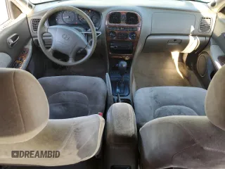 2000 Hyundai Sonata GLS with VIN KMHWF35V6YA299512, listed as a Copart auction lot 41574525 with 130,327 mi miles and Salvage Title. Bid and sale history available at carsss.com. Image 8.