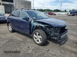 2019 Audi Q3 Premium Plus with VIN WA1BECF39K1083724, listed as a Copart auction lot 60753414 with 35,095 mi miles and Salvage Title. Bid and sale history available at carsss.com. Image 4.