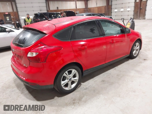 2014 Ford Focus SE z VIN 1FADP3K26EL248634, wystawiony jako IAAI lot #42379553 z przebiegiem 136 265 mil mil oraz . Historia ofert i sprzedaży dostępna na DreamBid. Obrazek 4.