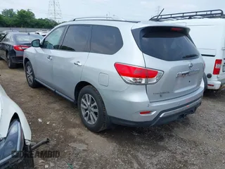 2015 Nissan Pathfinder Platinum with VIN 5N1AR2MM4FC696576, listed as a IAAI auction lot 42501667 with 248,268 mi miles and . Bid and sale history available at DreamBid. Image 3.