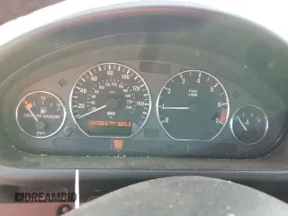 2000 BMW Z3 z VIN WBACH3346YLF71668, wystawiony jako Copart lot #54133775 z przebiegiem 147 065 mil mil oraz Czysty tytuł • Clean title. Historia ofert i sprzedaży dostępna na DreamBid. Obrazek 9.