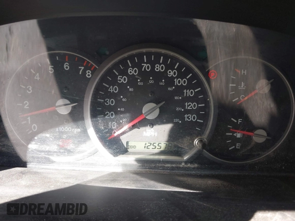 2005 Kia Sedona LX with VIN KNDUP132956703200, listed as a IAAI auction lot 41700159 with 125,578 mi miles. Bid and sale history available at carsss.com. Image 7.