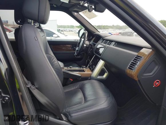 2018 Land Rover Range Rover with VIN SALGR2RV7JA395524, listed as a IAAI auction lot 42298825 with 103,310 mi miles and . Bid and sale history available at DreamBid. Image 5.
