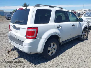2011 Ford Escape XLT с VIN 1FMCU9DG7BKB04484, выставлен на аукционе IAAI как лот 42644034 с пробегом 193 578 миль миль и . История ставок и продаж доступна на DreamBid. Изображение 4.