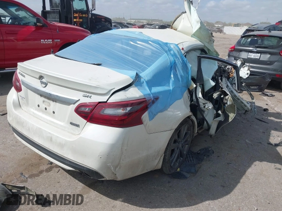 2018 Nissan Altima 2.5 S with VIN 1N4AL3AP7JC161038, listed as a IAAI auction lot 41816644 with 1 mi miles. Bid and sale history available at carsss.com. Image 4.