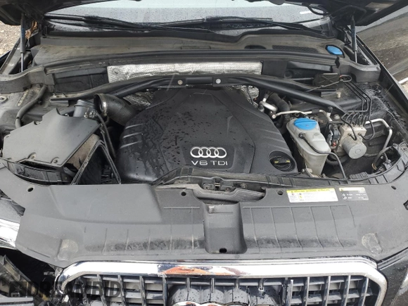 2014 Audi Q5 Premium Plus z VIN WA1CMAFP3EA126716, wystawiony jako Copart lot #56861425 z przebiegiem 109 522 mil mil oraz Szkoda całkowita • Salvage title. Historia ofert i sprzedaży dostępna na DreamBid. Obrazek 12.