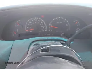2000 Ford F-150 z VIN 2FTRX08W3YCA83858, wystawiony jako IAAI lot #42569957 z przebiegiem Nie podano mil oraz . Historia ofert i sprzedaży dostępna na DreamBid. Obrazek 15.