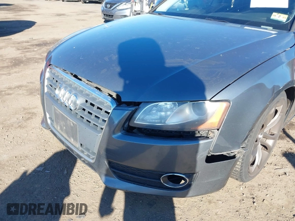2012 Audi A5 Premium с VIN WAUCFAFR9CA030147, выставлен на аукционе IAAI как лот 41289063 с пробегом 171 875 миль миль и . История ставок и продаж доступна на DreamBid. Изображение 12.