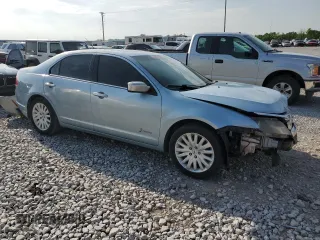 2011 Ford Fusion Hybrid with VIN 3FADP0L32BR255759, listed as a Copart auction lot 56836125 with 141,386 mi miles and Salvage title. Bid and sale history available at DreamBid. Image 4.