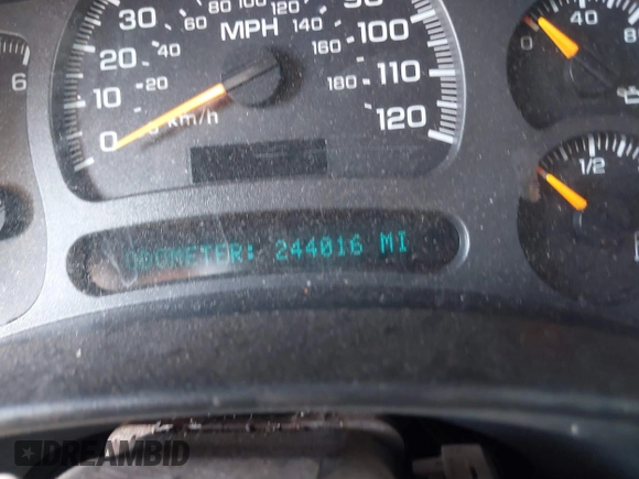 2003 Chevrolet Tahoe LS with VIN 1GNEC13T33J223311, listed as a IAAI auction lot 42024933 with 244,016 mi miles and . Bid and sale history available at DreamBid. Image 7.