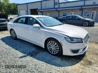 2017 Lincoln MKZ Hybrid Select z VIN 3LN6L5LU7HR630229, wystawiony jako Copart lot #63202135 z przebiegiem 164 915 mil mil oraz Szkoda całkowita • Salvage title. Historia ofert i sprzedaży dostępna na DreamBid. Obrazek 4.