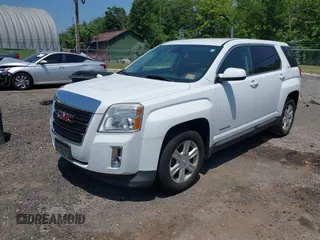 2015 GMC Terrain SLE z VIN 2GKALMEK7F6148986, wystawiony jako IAAI lot #42417948 z przebiegiem 142 136 mil mil oraz . Historia ofert i sprzedaży dostępna na DreamBid. Obrazek 2.