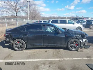 2024 Acura Integra Technology with VIN 19UDE4H66RA010544, listed as a IAAI auction lot 41497121 with 11,456 mi miles and . Bid and sale history available at DreamBid. Image 13.
