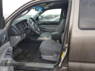 2014 Toyota Tacoma with VIN 5TFLU4EN4EX086960, listed as a Copart auction lot 49636985 with 163,004 mi miles and Salvage Title. Bid and sale history available at DreamBid. Image 7.