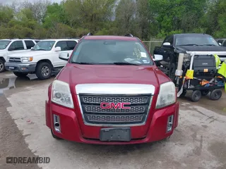 2014 GMC Terrain SLT with VIN 2GKALTEKXE6128515, listed as a IAAI auction lot 41917333 with 319,584 mi miles. Bid and sale history available at carsss.com. Image 12.