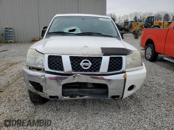2005 Nissan Titan SE with VIN 1N6BA07B75N578164, listed as a Copart auction lot 41829305 with 200,105 mi miles and Salvage Title. Bid and sale history available at DreamBid. Image 5.