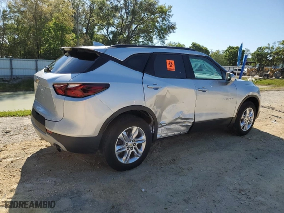 2020 Chevrolet Blazer LT with VIN 3GNKBDRS9LS588421, listed as a Copart auction lot 50704135 with 16,988 mi miles and Salvage Title. Bid and sale history available at carsss.com. Image 3.