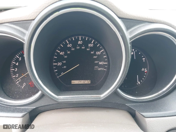 2004 Lexus RX 330 with VIN 2T2GA31U04C012378, listed as a IAAI auction lot 40818685 with 141,272 mi miles. Bid and sale history available at carsss.com. Image 7.