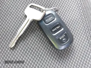 2004 Toyota Matrix Std z VIN 2T1LR32E34C297063, wystawiony jako IAAI lot #42161007 z przebiegiem 169 775 mil mil oraz . Historia ofert i sprzedaży dostępna na DreamBid. Obrazek 11.