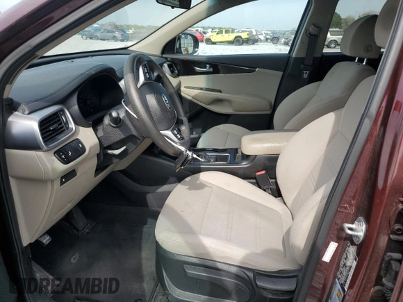 2020 Kia Sorento LX with VIN 5XYPG4A3XLG624316, listed as a Copart auction lot 54014585 with 157,226 mi miles and Clean Title. Bid and sale history available at carsss.com. Image 7.